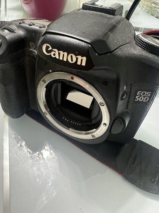 Canon eos50d на запчастини