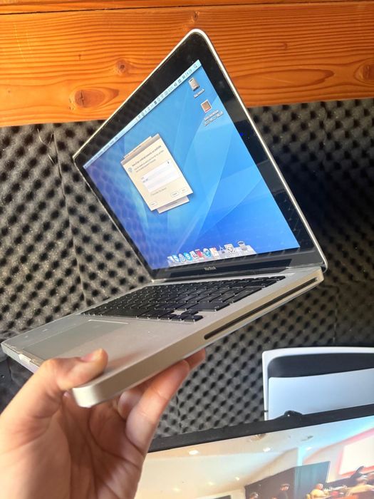 MacBook Antigo (macOS 10) – A Funcionar Perfeitamente – 90€