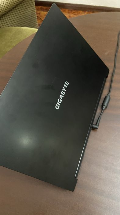 Portatil Gaming Gigabyte G5 (Negociável)