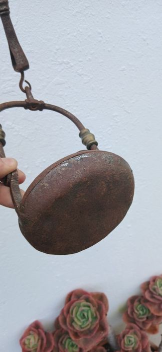 Lucerna lanterna ferro antiga