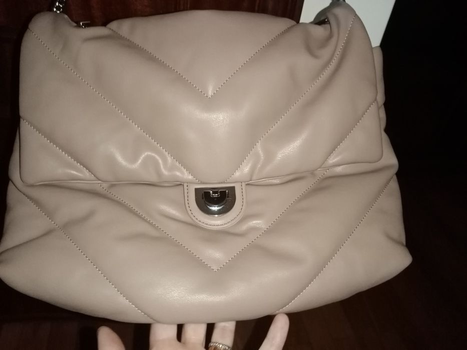 Carteira beje escuro nova