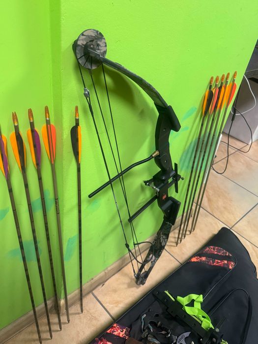 Mocny Łuk Bloczkowy PSE Game Sport Nova + Strzały Akcesoria futerał