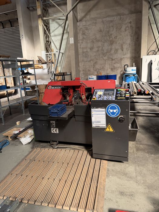 Automatyczna Pila  Taśmowa Amada HA-250W
