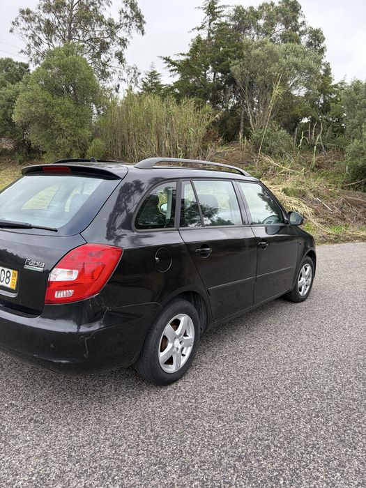 Skoda Fabia 1.4 tdi de 2008 com 240 mil kms