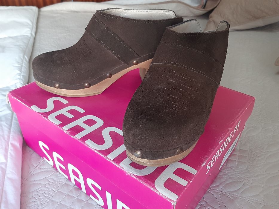 Socas Castanhas Camurça