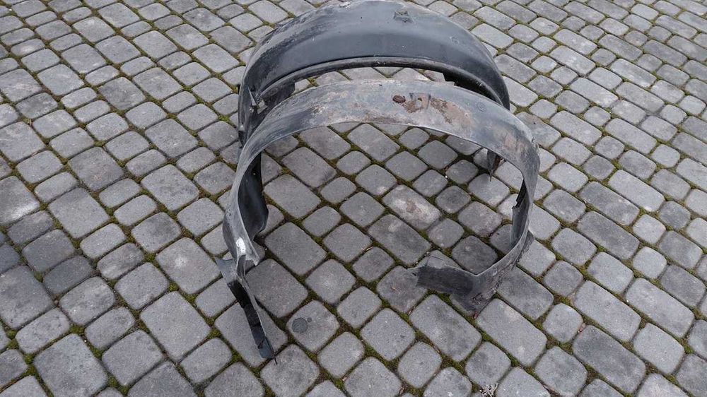 Oryginalne Fabryczne nadkola przód komplet bmw e36 sedan kombi compact