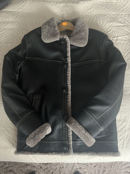 Шкіряна куртка з хутром