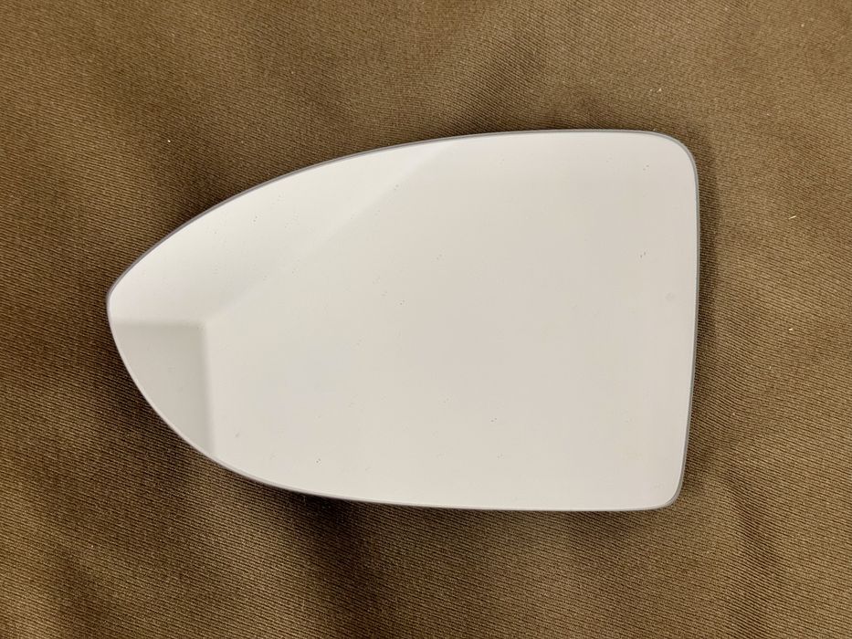 Дзеркальний елемент Golf 7 e-Golf 5G0857521