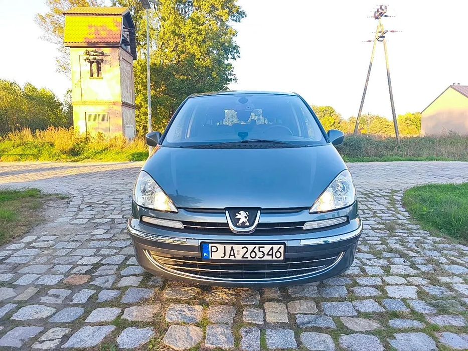 Peugeot 807