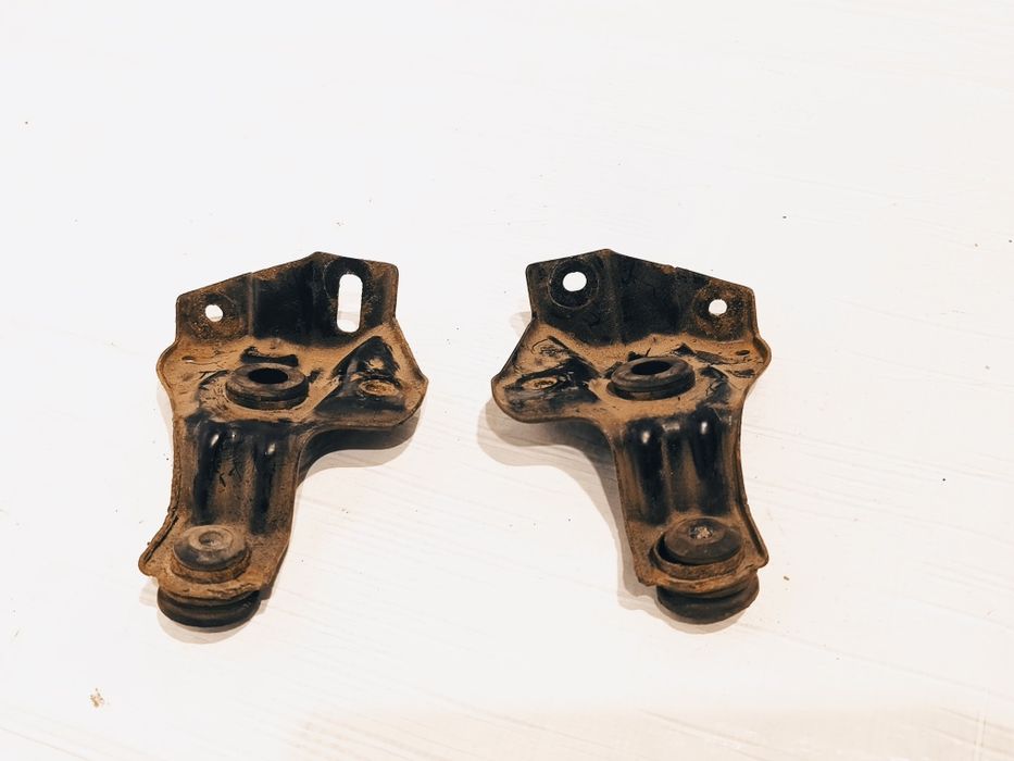 Honda Civic VIII 06-11 UFO Mocowanie Chłodnicy Lewe Prawe Mocowania