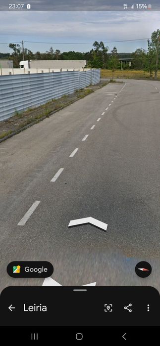 Arrenda-se terreno para estaleiro