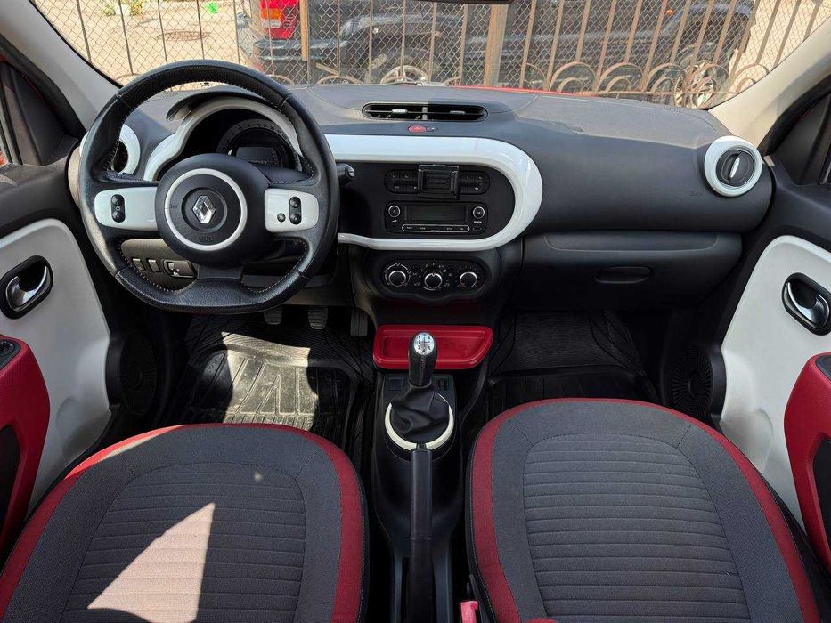 Renault Twingo 2014, 1.0 бензин, механіка