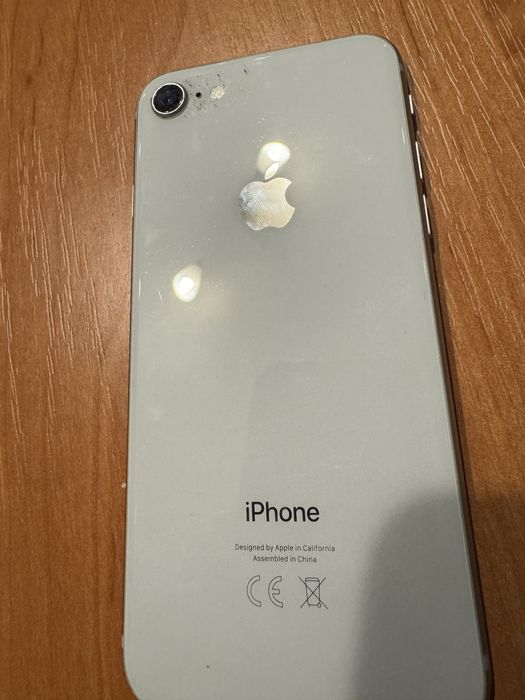 Iphone 8 64gb stan dobry