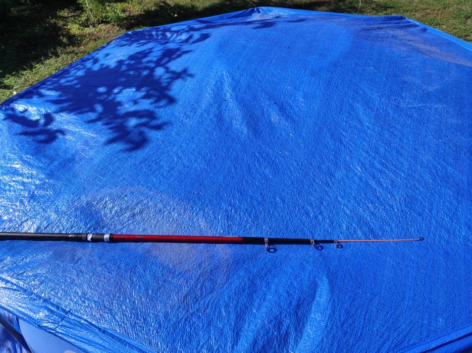 Удилище четырех метровое и трех