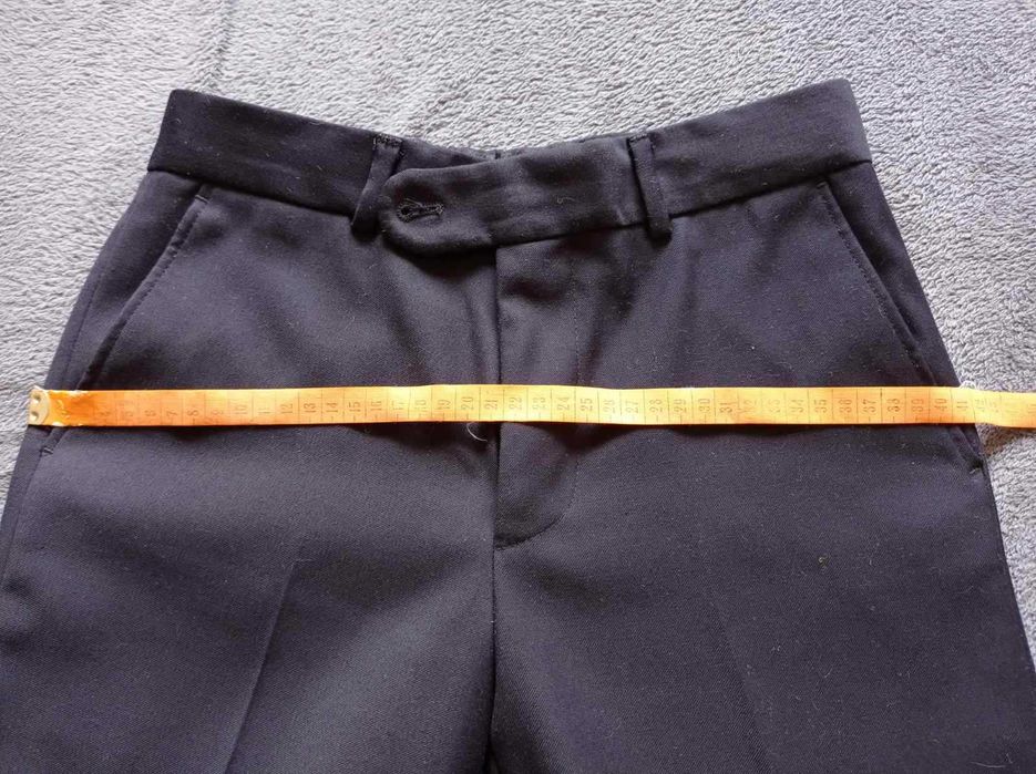 ЗНИЖКА!!! Брюки на хлопчика 6-8 років (110-120 см). Для школи.