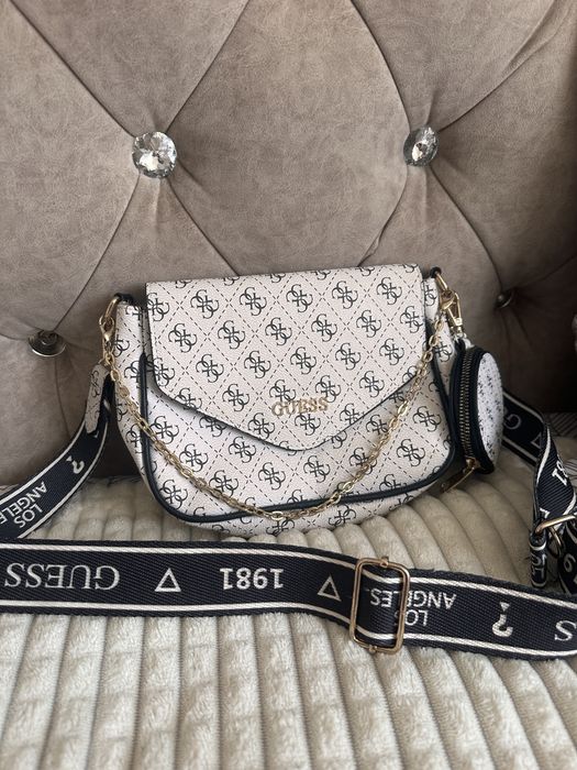 Сумка сумочка Guess