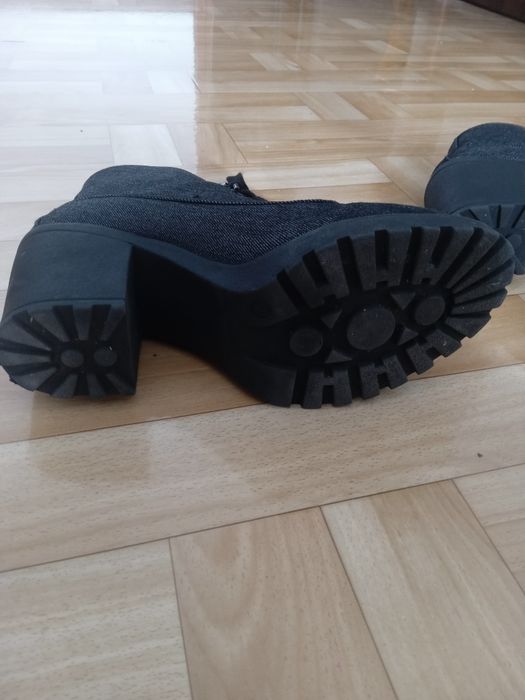 Buty botki rozm.38 Cropp