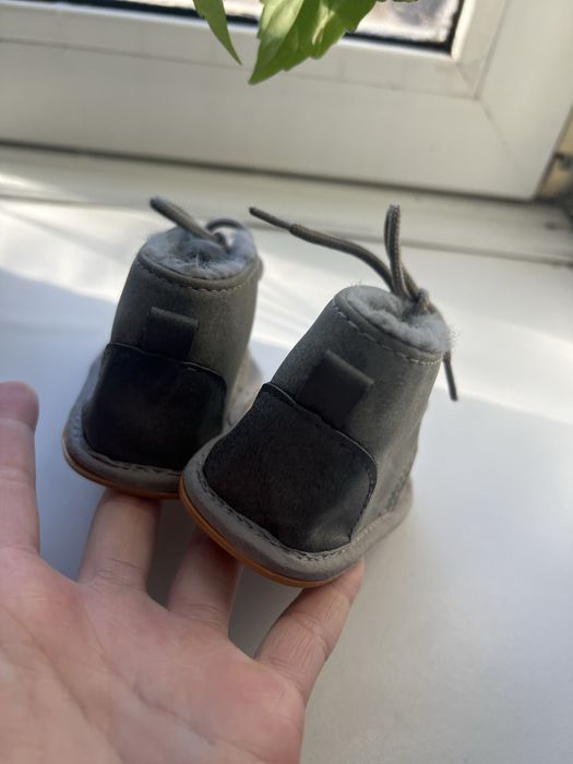 Теплі черевики пінетки для малюків