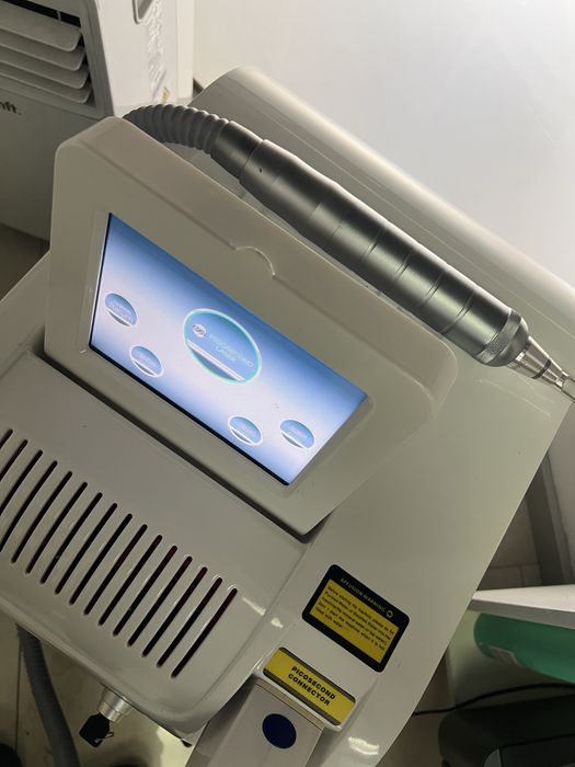Laser remoção de tatuagem