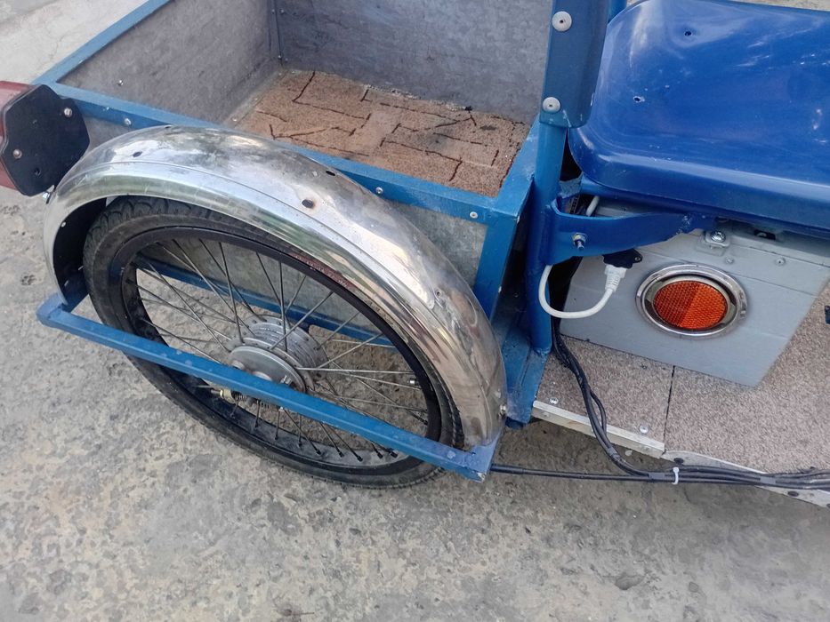 Скутер трёхколёсный, электро. Цена снижена!