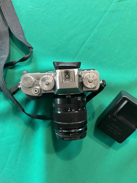 XF 18–55mm Kit + XF 55–200mm – Very Good Condition