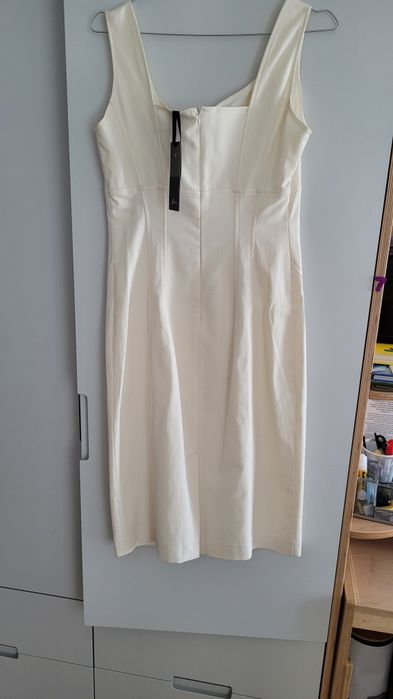 Nowa kremowa sukienka Aryton rozm 36