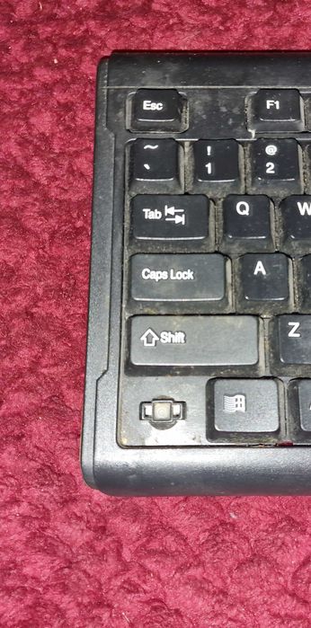 Klawiatura standardowa przewodowa czarna USB, brak 1 klawisza