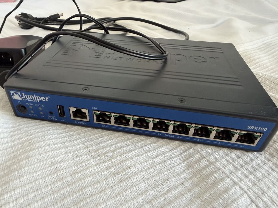 Juniper srx100 - 100% sprawny