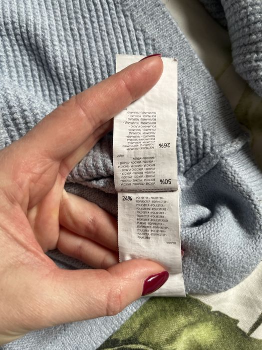 Sweter błękitny reserved M 38