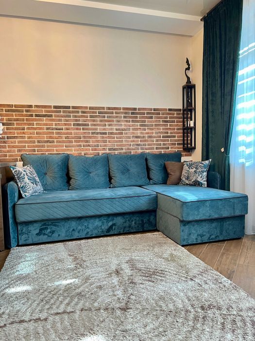 Центр. 3 кімнати. Озеро та парк. Власник. Звітні документи