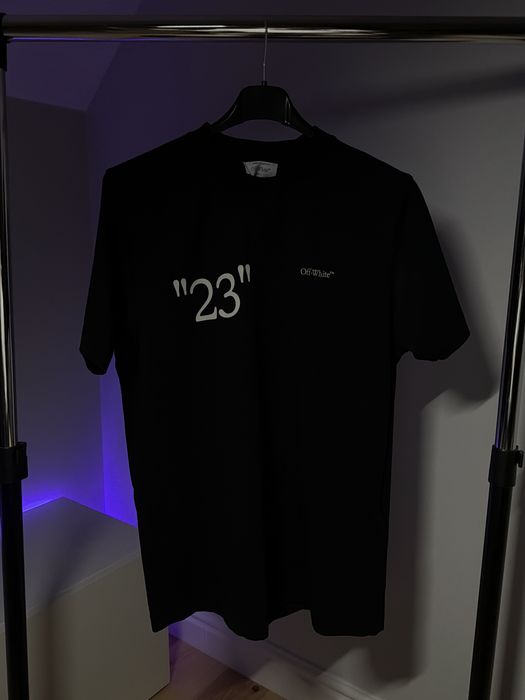 Off-White T-Shirt. Оригінал