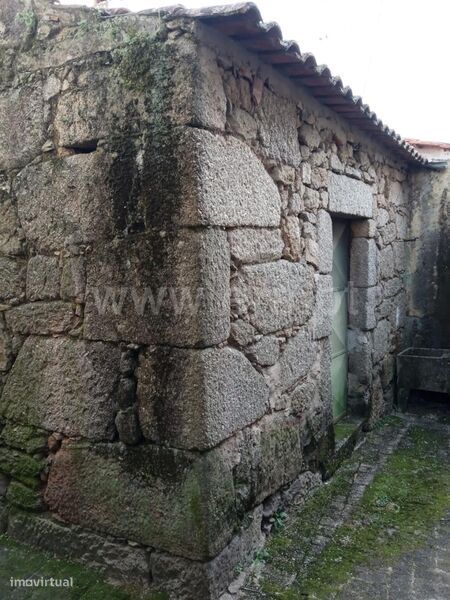 Moradia / Gouveia, Cativelos