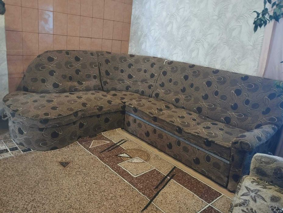 Продам  кутовий диван