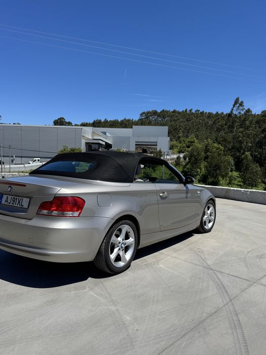 BMW 120d Cabriolet – 2010 1 Único Dono