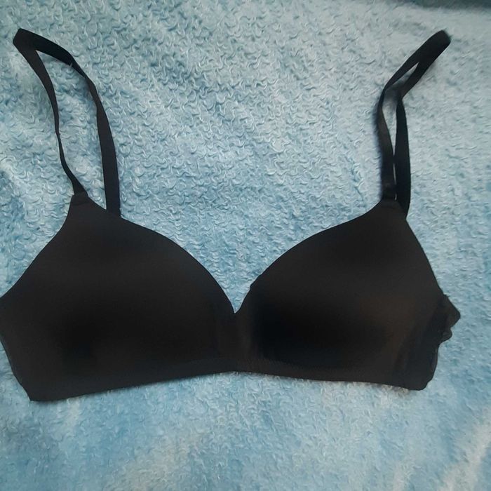 Бюстгалтер без кісточок 85В