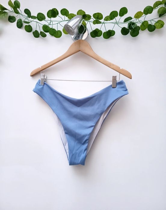 Parte de Baixo de Biquíni Azul Clara