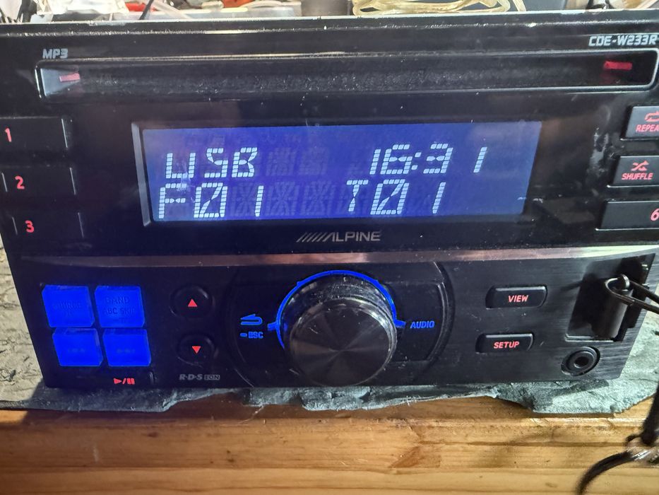 Alpine cde-w233r 2din