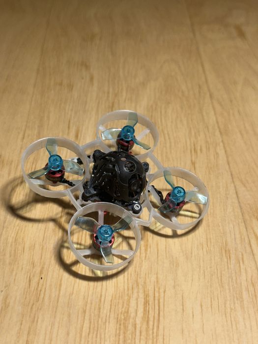 Dron Mobula 6 frsky 1s