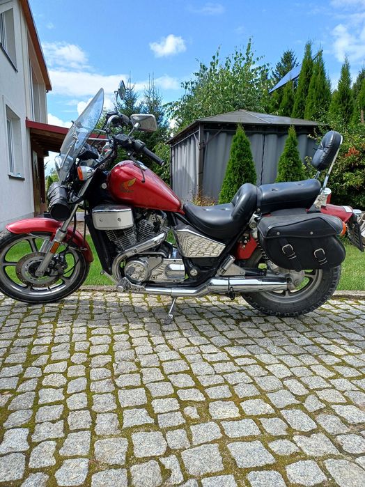 Honda VT 700 CMAGNA