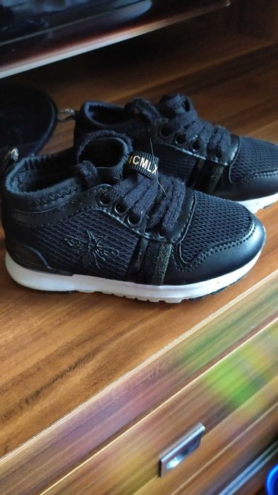 Buciki sportowe stan idealny