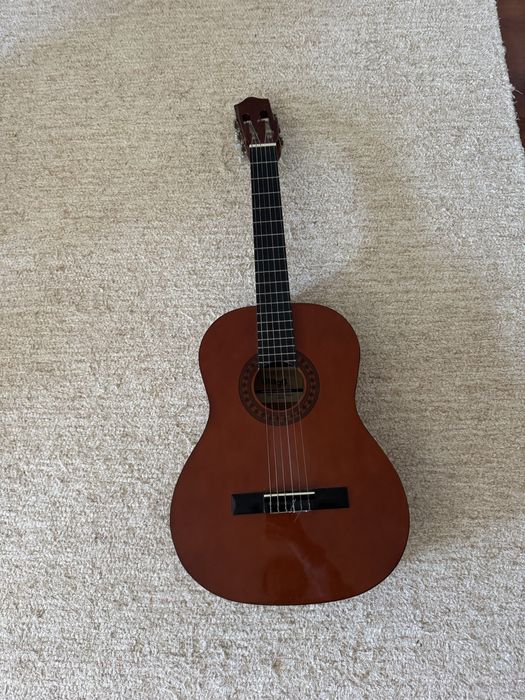 Viola nova a estrear. Nunca utilizada! Excelente qualidade e preco