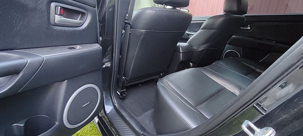 Mazda 3 дизель 1.6