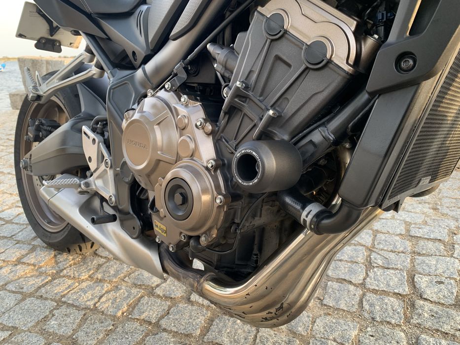 Honda CB650R - 2021