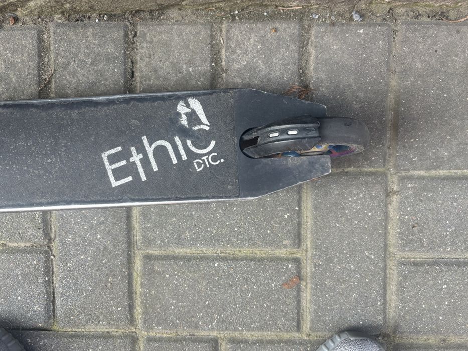Ethic erawan stan dobry
