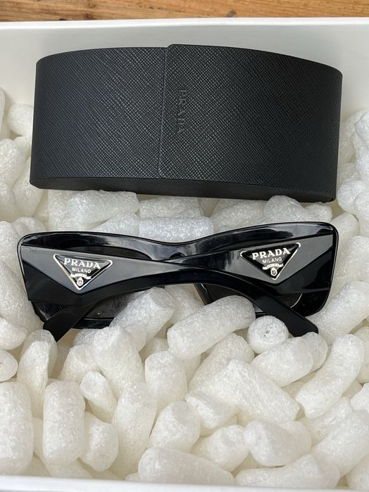 PRADA okulary przeciwsloneczne/ jak nowe/ orginalne od optyka