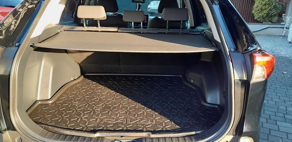 Toyota RAV 4 2019 r. 4x2 Start&Stop Comfort Silnik 2,0 benzyna