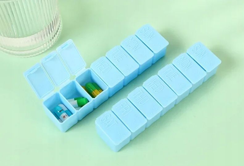 Pudełko Na Leki Tabletki Pojemnik Organizer Kasetka 7 Dni Niebieskie