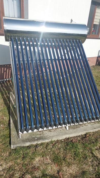 Kolektor słoneczny  podgrzewacz wody