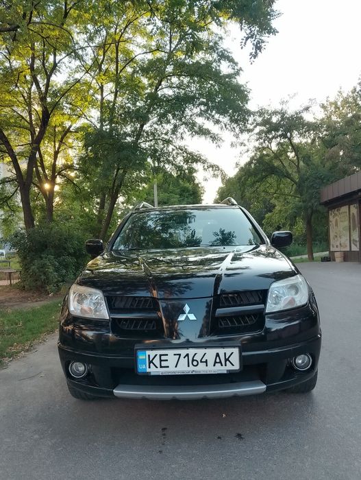 Продам Mitsubishi Outlander