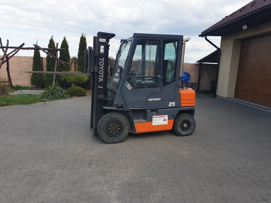 Wózek widłowy Toyota LPG 2.5T Super